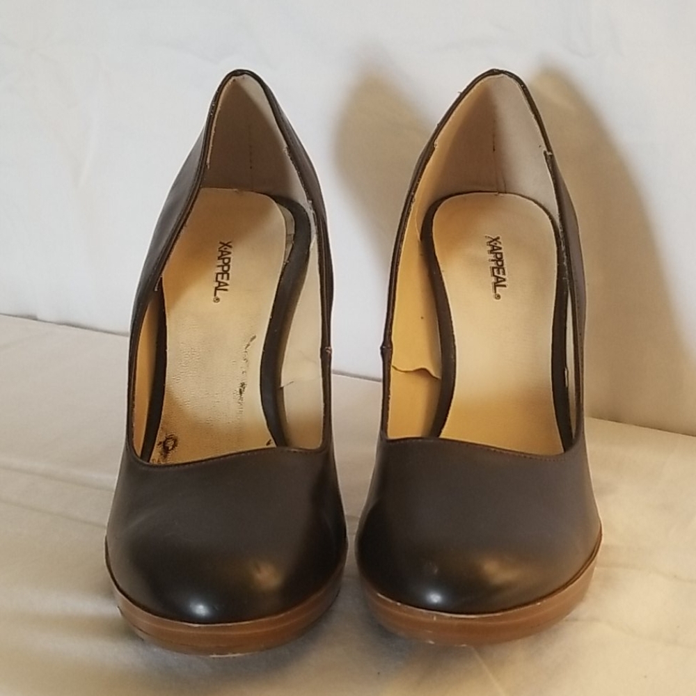 High Heels - Picture 5 of 5